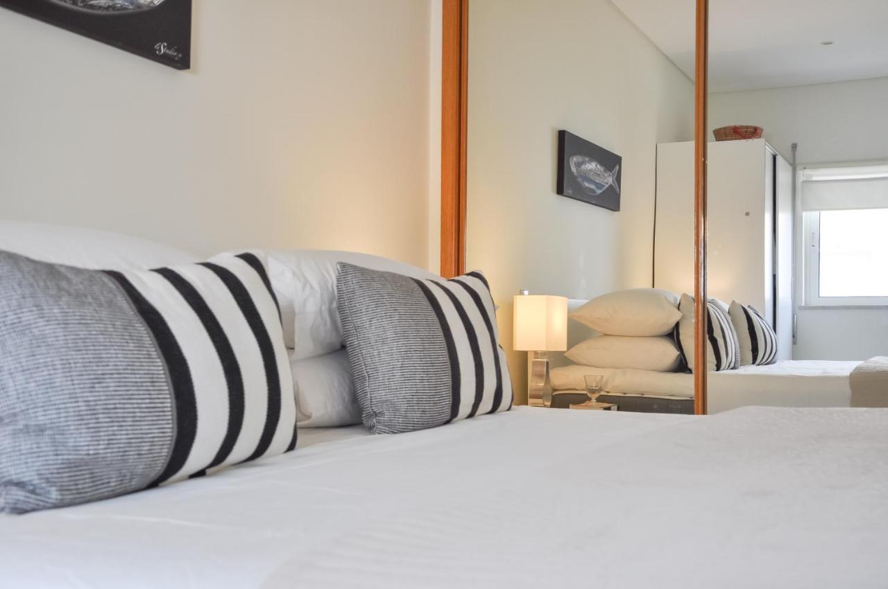 Lovelystay - 2Br Modern, Pool Access, Close To Marina & Beach Quarteira Bagian luar foto